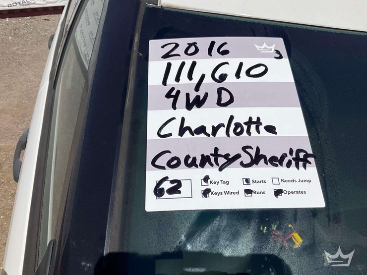 2016-ford-explorer-image-37