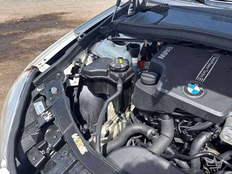 2015-bmw-x1-suv-image-7