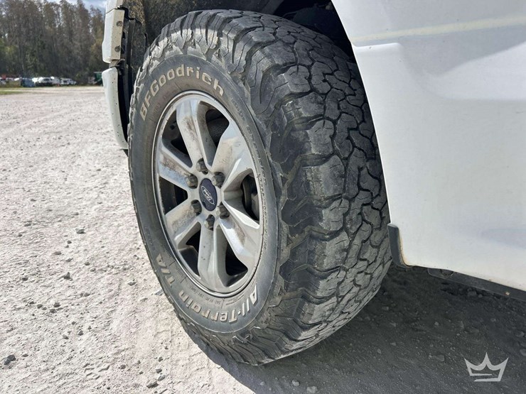 2019-ford-f150-image-24