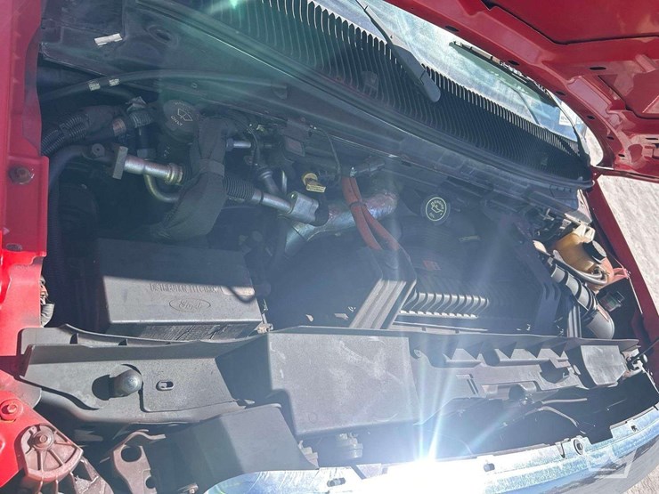 2008-ford-e450-image-10