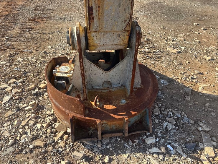 2020-caterpillar-325flcr-image-17