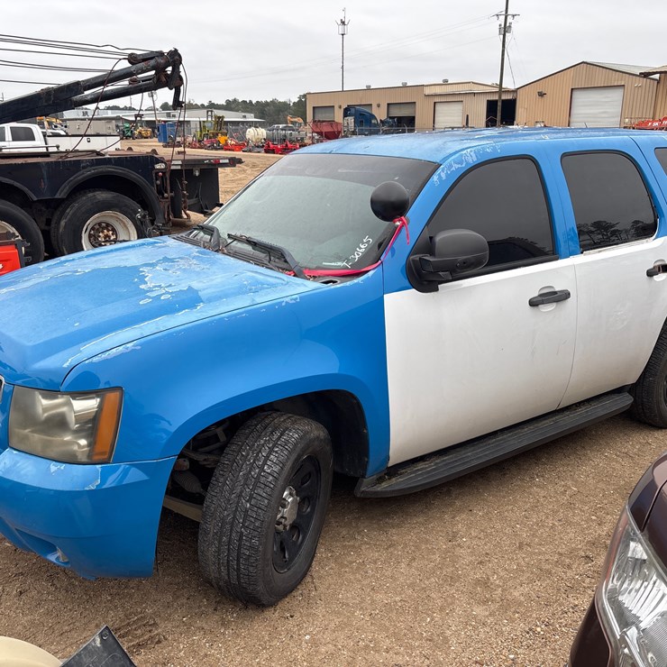 2011 CHEVROLET TAHOE