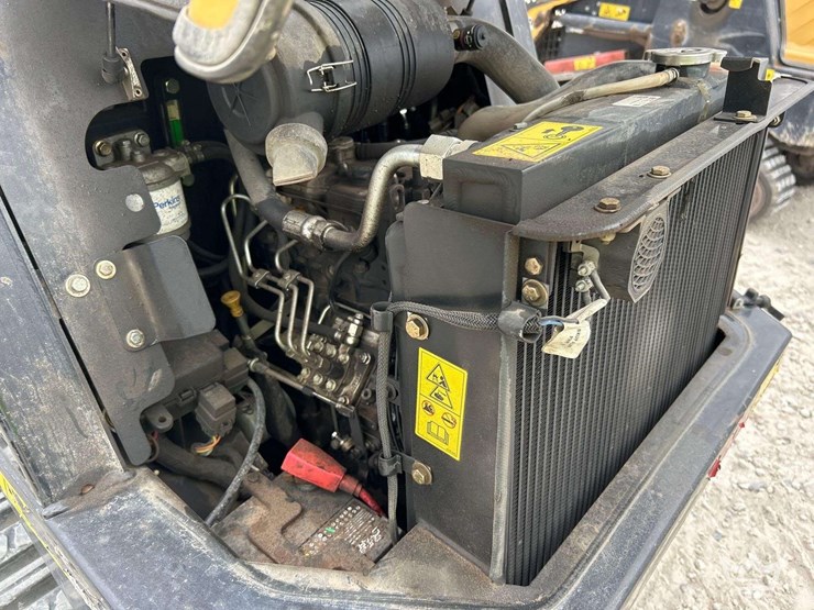 2023-asv-rt-25-posi-track-compact-track-loader-skid-steer-image-8