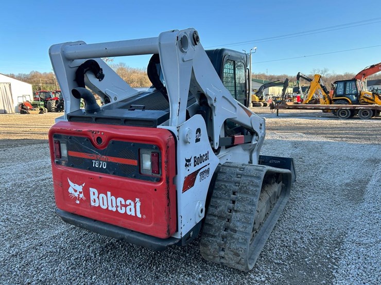 2022-bobcat-t870-image-4