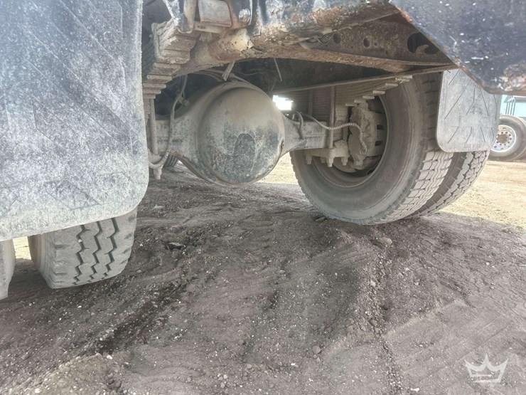 2006-international-durastar-4200-image-11