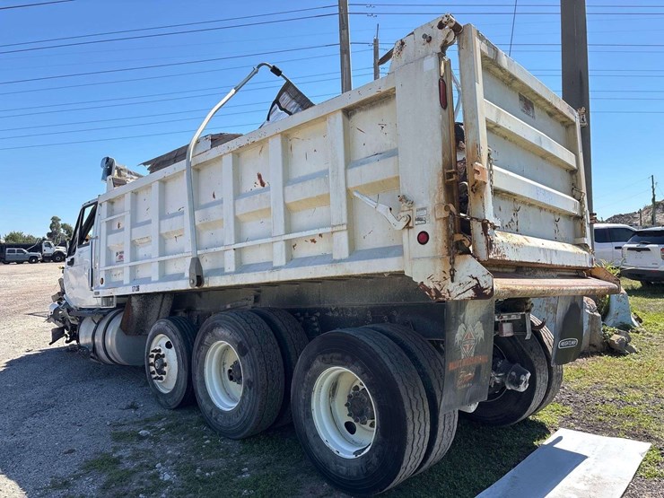 2017-international-workstar-7500-image-4