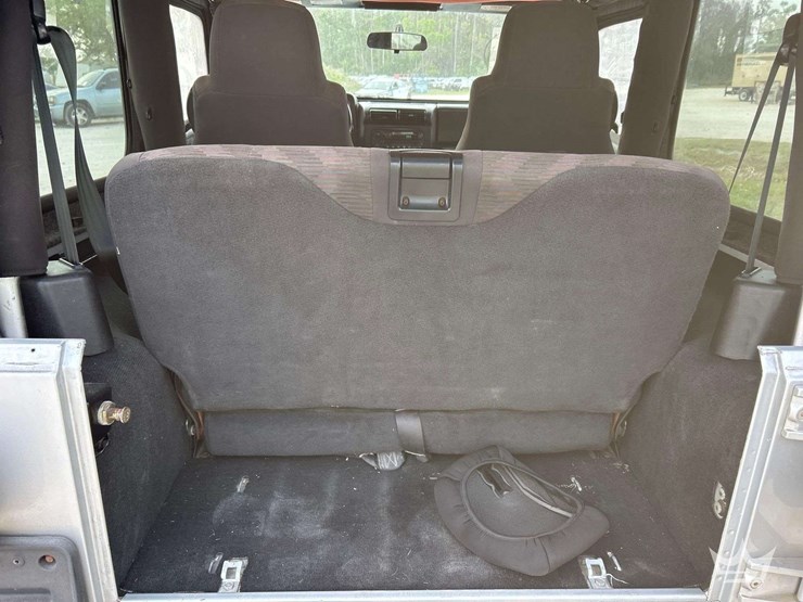 2003-jeep-wrangler-image-22