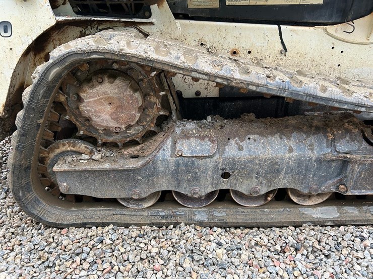 2016-bobcat-t550-image-13