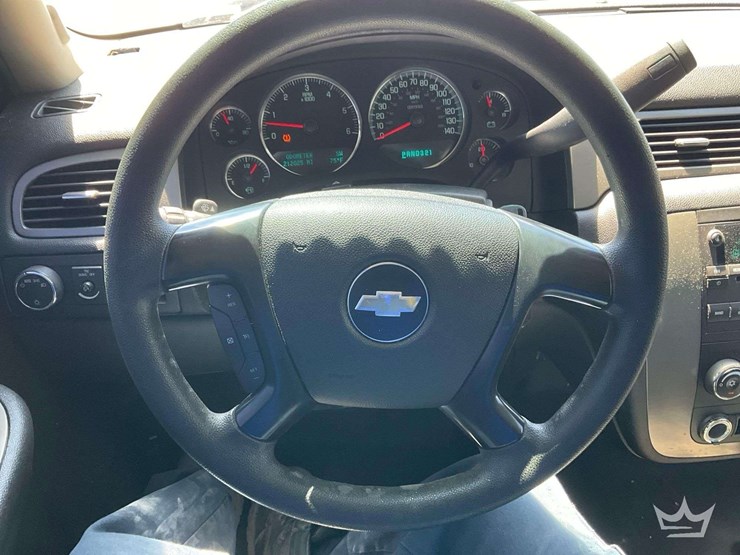 2009-chevrolet-tahoe-image-15