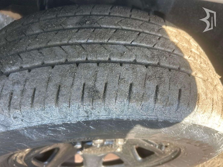 2018-chevrolet-tahoe-image-12