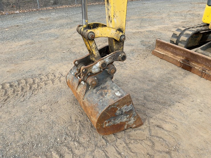 2014-komatsu-pc45mr-3-image-14