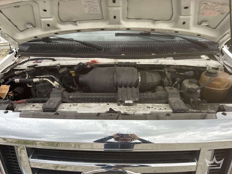 2015-ford-e350-image-7