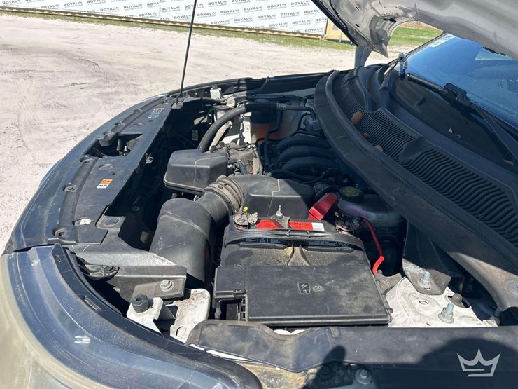 2019-ford-explorer-image-7