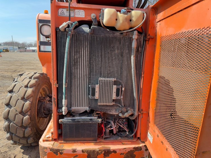 2014-sky-trak-10054-image-14