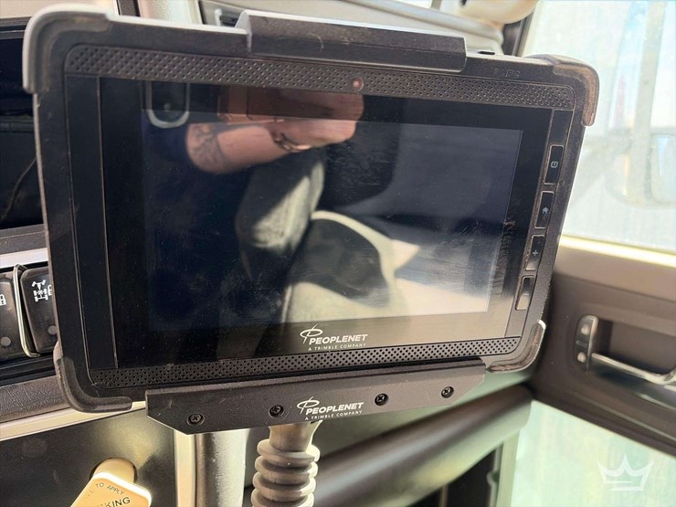 2014-kenworth-t400-image-18