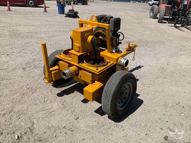 smalline-4in.-double-diaphragm-s/a-towable-trash-pump-image-3