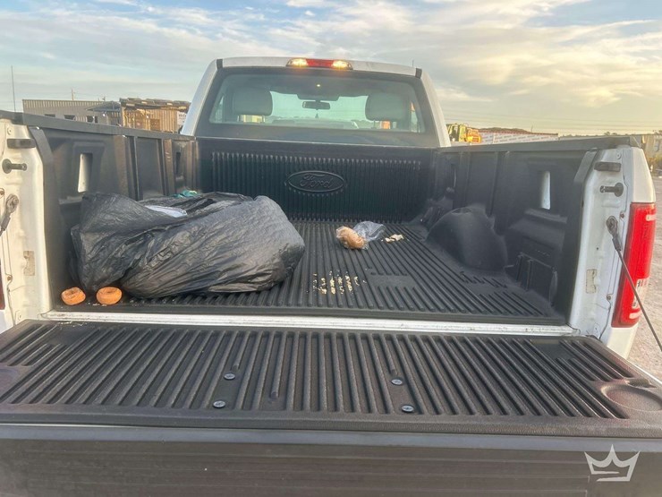 2015-ford-f150-image-13