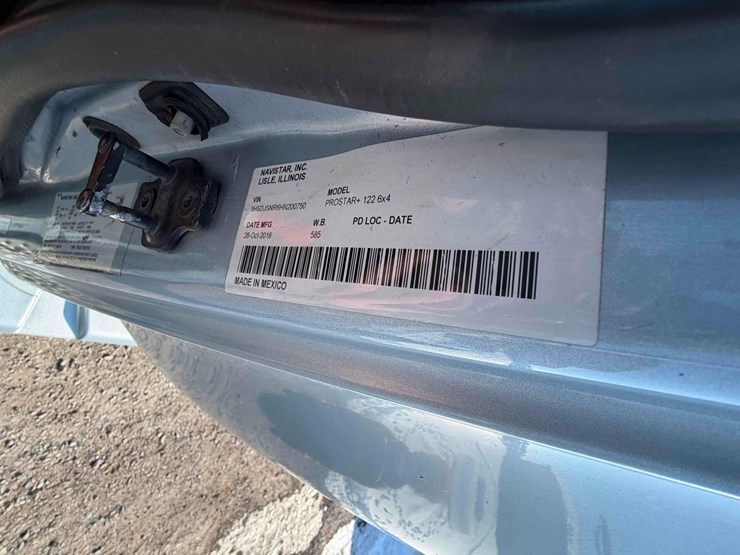 2017-international-prostar-image-20