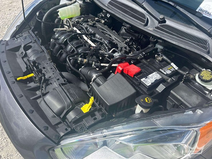 2019-ford-fiesta-se-hatchback-image-8