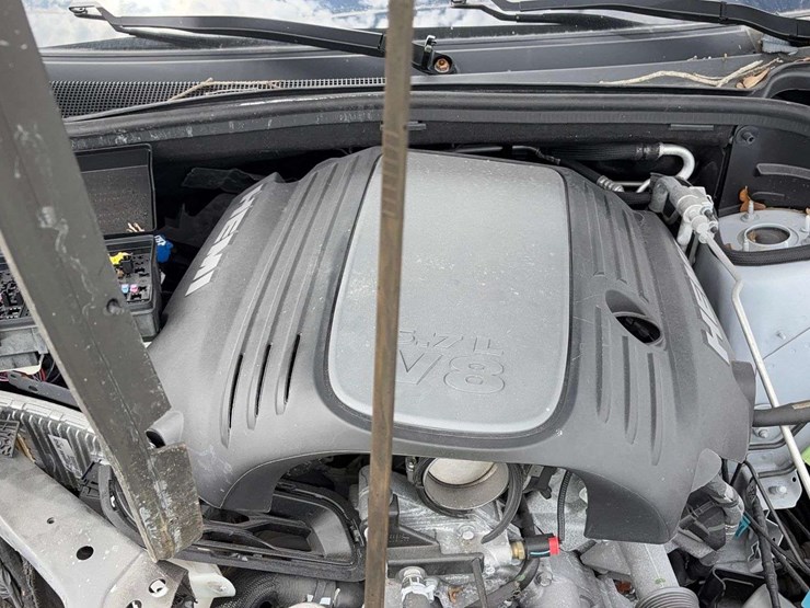 2023-dodge-durango-image-3