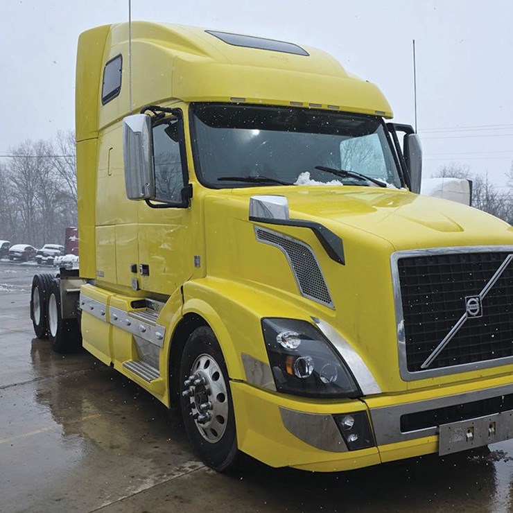 2018 VOLVO VNL 670