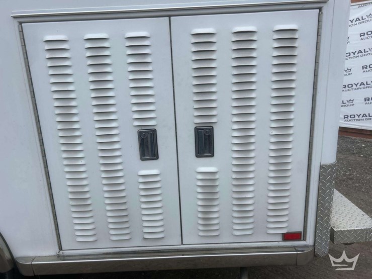 2006-international-durastar-4400-image-23