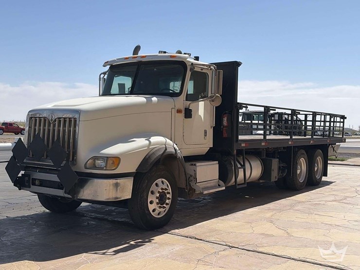 2015-international-paystar-5900i-24ft.-flatbed-truck-image-1