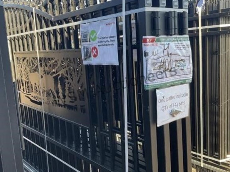 (4)-kj-k0720-7ft-x-10ft-driveway-gates-image-4