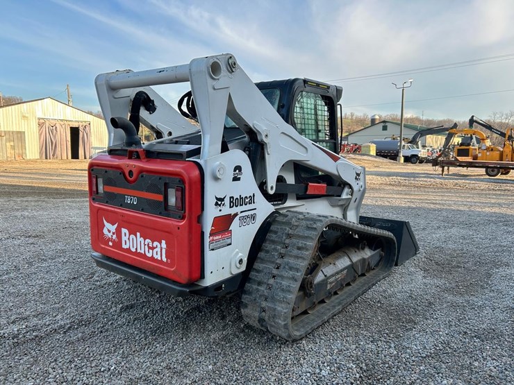2022-bobcat-t870-image-4
