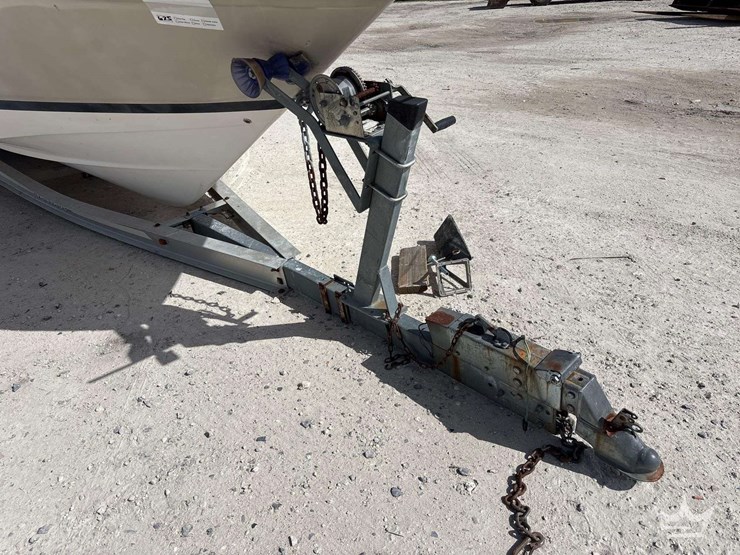 2007-30ft.-regal-30-express-cruiser-boat-with-2010-vantage-t/a-33-ft.-trailer-image-64