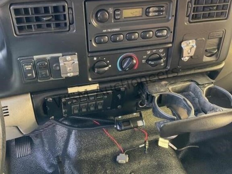 2008-ford-f650-image-21