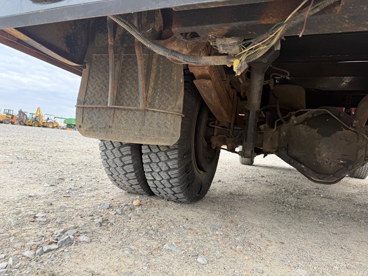 1992-chevrolet-gmt400-image-11