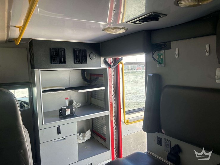 2008-ford-e450-image-31