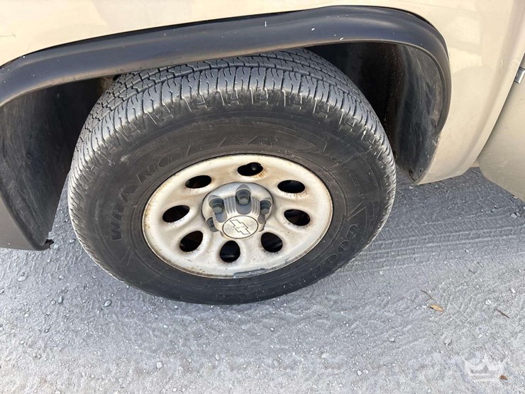 2009-chevrolet-silverado-1500-image-25