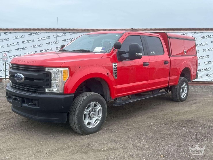 2017-ford-f250-image-1