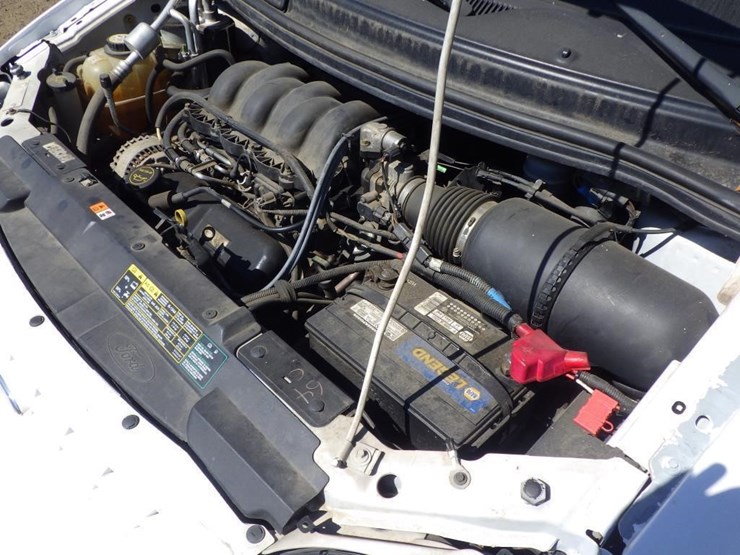 2003-ford-windstar-image-10