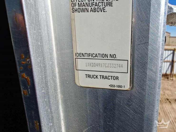 2012-kenworth-t800-image-5