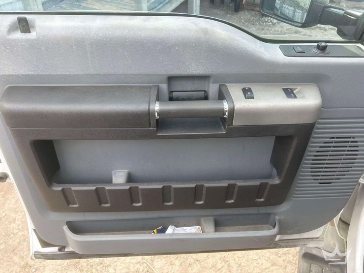 2015-ford-f250-image-14