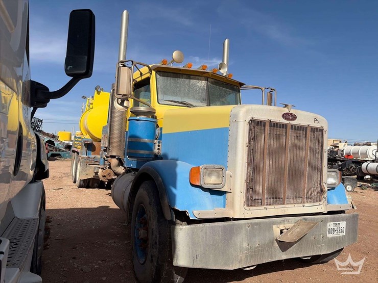 2007-peterbilt-379-image-2