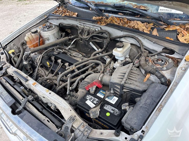 2009-ford-escape-image-10