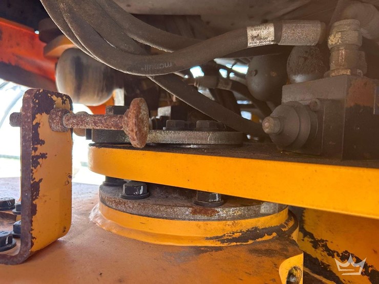 2014-hyundai-hl760-9a-image-25