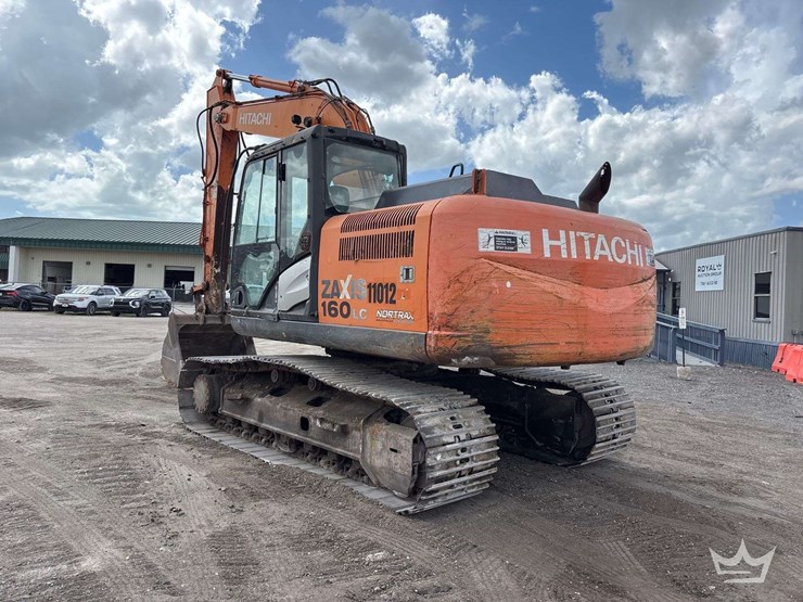 2013-hitachi-zx160-lc-image-4