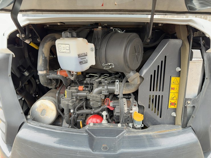 2023-bobcat-e42-image-25