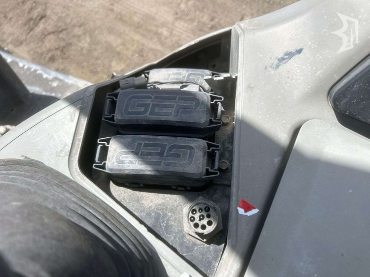 2018-case-580n-ep-image-31