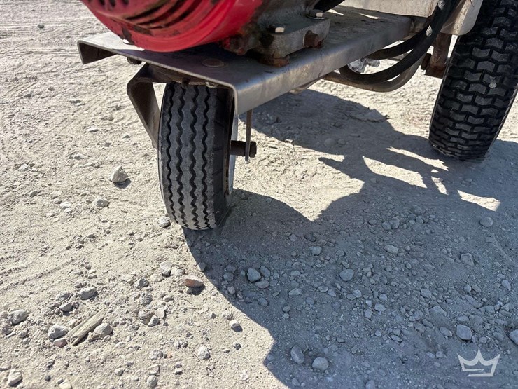 lesco-50lb-push-spreader-image-10