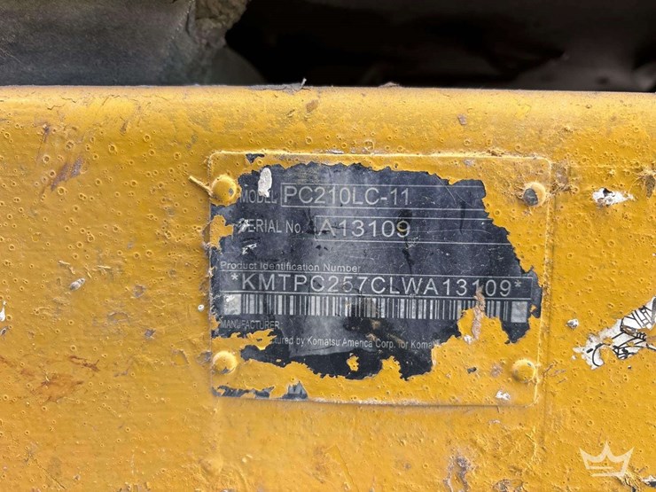 2020-komatsu-pc210-lc-image-5