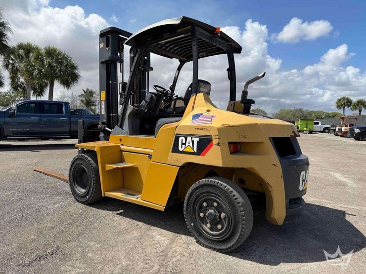 2017-caterpillar-dp70n1-image-3