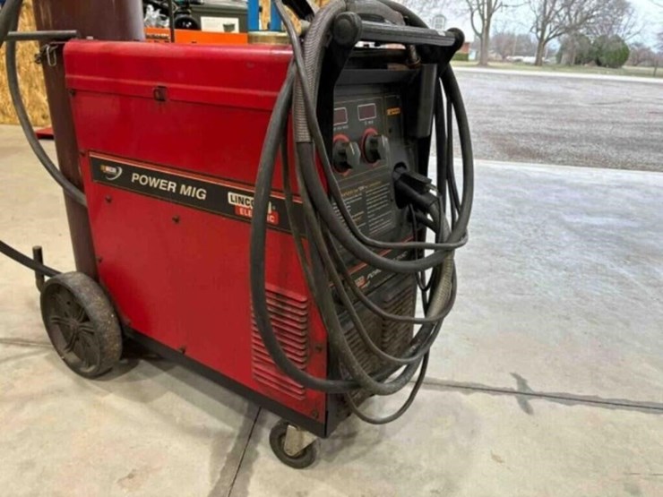 lincoln-255c-mig-welder-image-1