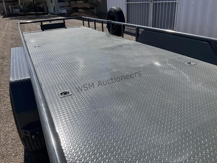 2025-lamar-f/b-trailer-image-10