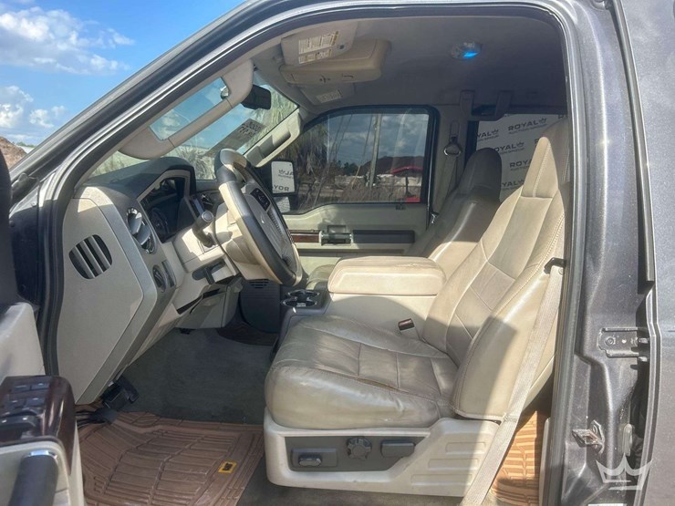 2008-ford-f250-image-14